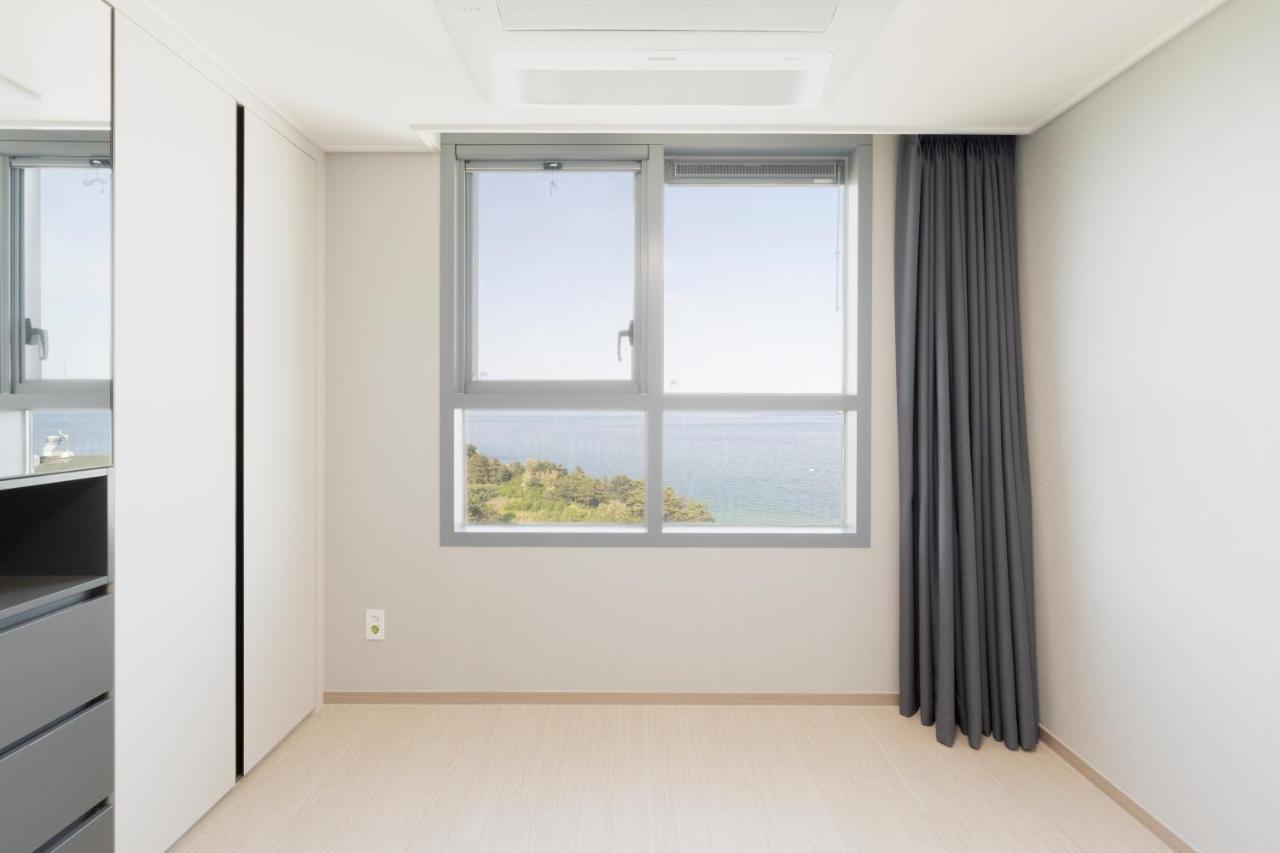 Donghae Oceancity Residence Hotel Exterior photo