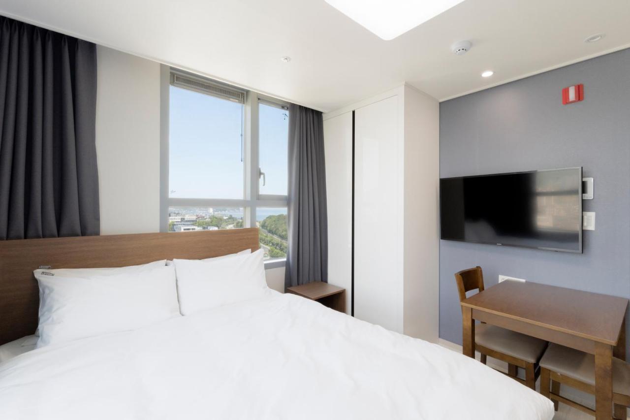 Donghae Oceancity Residence Hotel Exterior photo
